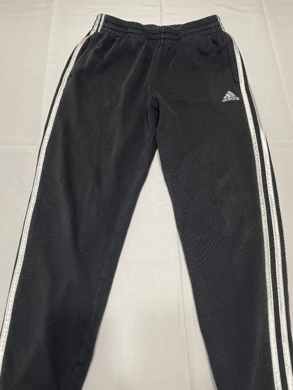 adidas Youth XL 18 20 Black White 3 Stripe Jogger Sweatpants Fleece Pants
